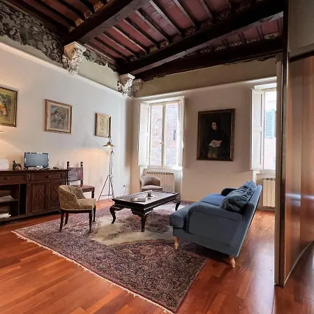 Bandini: Eleganza Nel Cuore Di Apartmán