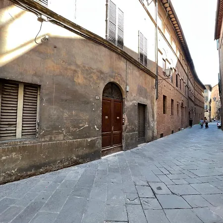 Bandini: Eleganza Nel Cuore Di Apartmán Siena
