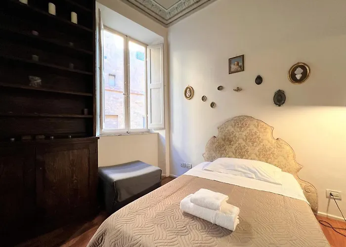 Bandini: Eleganza Nel Cuore Di * סיינה